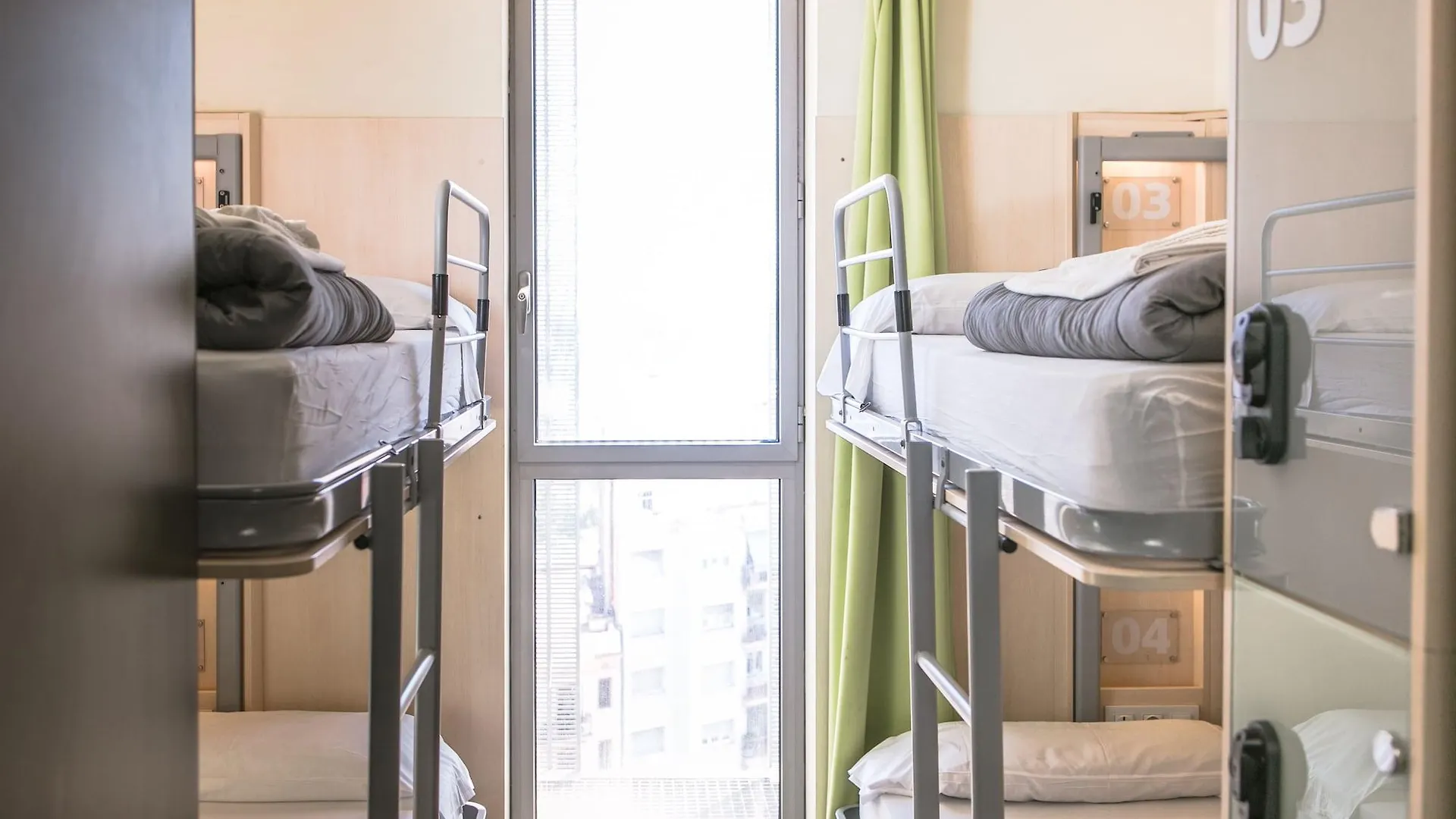 Urbany Hostel Barcelona 0*,