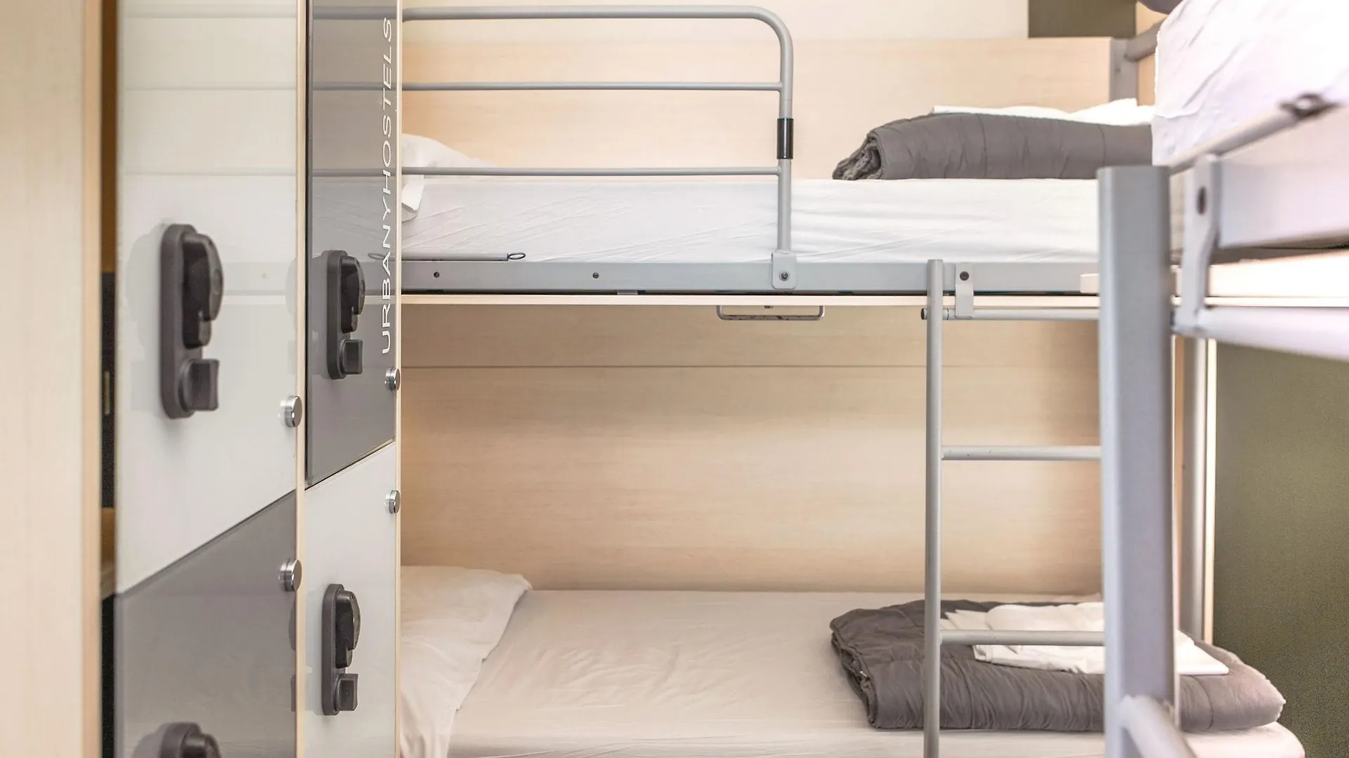 Urbany Hostel Barcelona